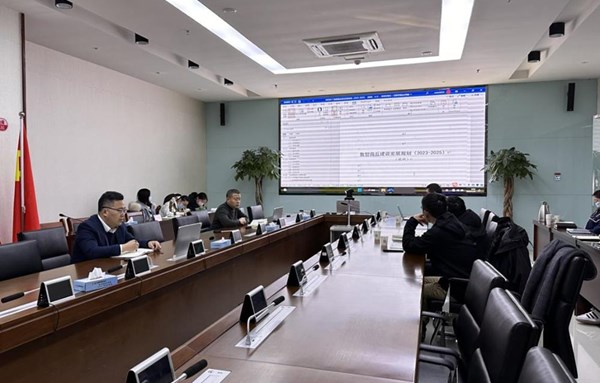 市行政审批和政务信息管理局召开数智商丘建设座谈会